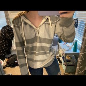 American Eagle Henley Sweatshirt